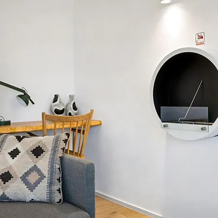 Penthouse Seeblick By Interhome 아파트 *