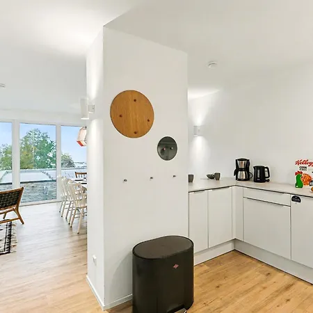 Penthouse Seeblick By Interhome 렘부르흐