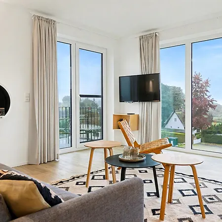 아파트 Penthouse Seeblick By Interhome *