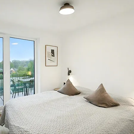 Penthouse Seeblick By Interhome * Лембрух